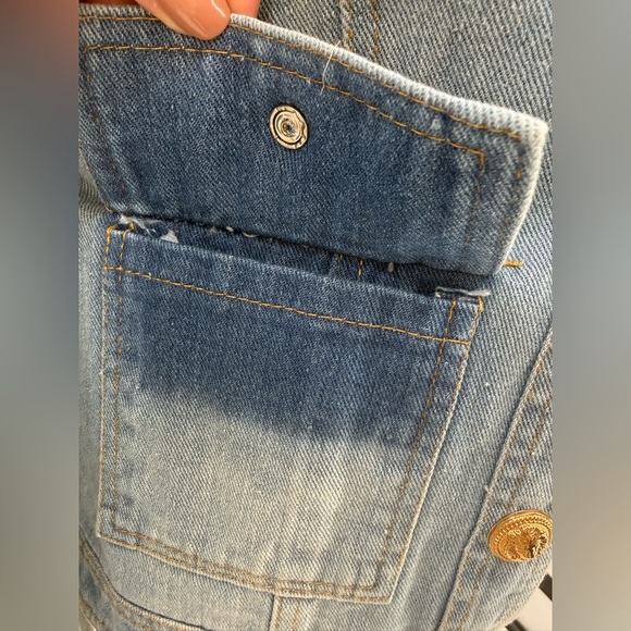 Ma Cherie Light Wash Denim Jacket with Gold Crest Buttons Chic Military Style - Picture 11 of 15
